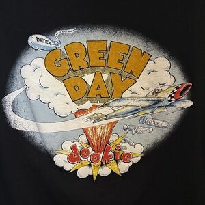 Green Day Black Graphic Tee